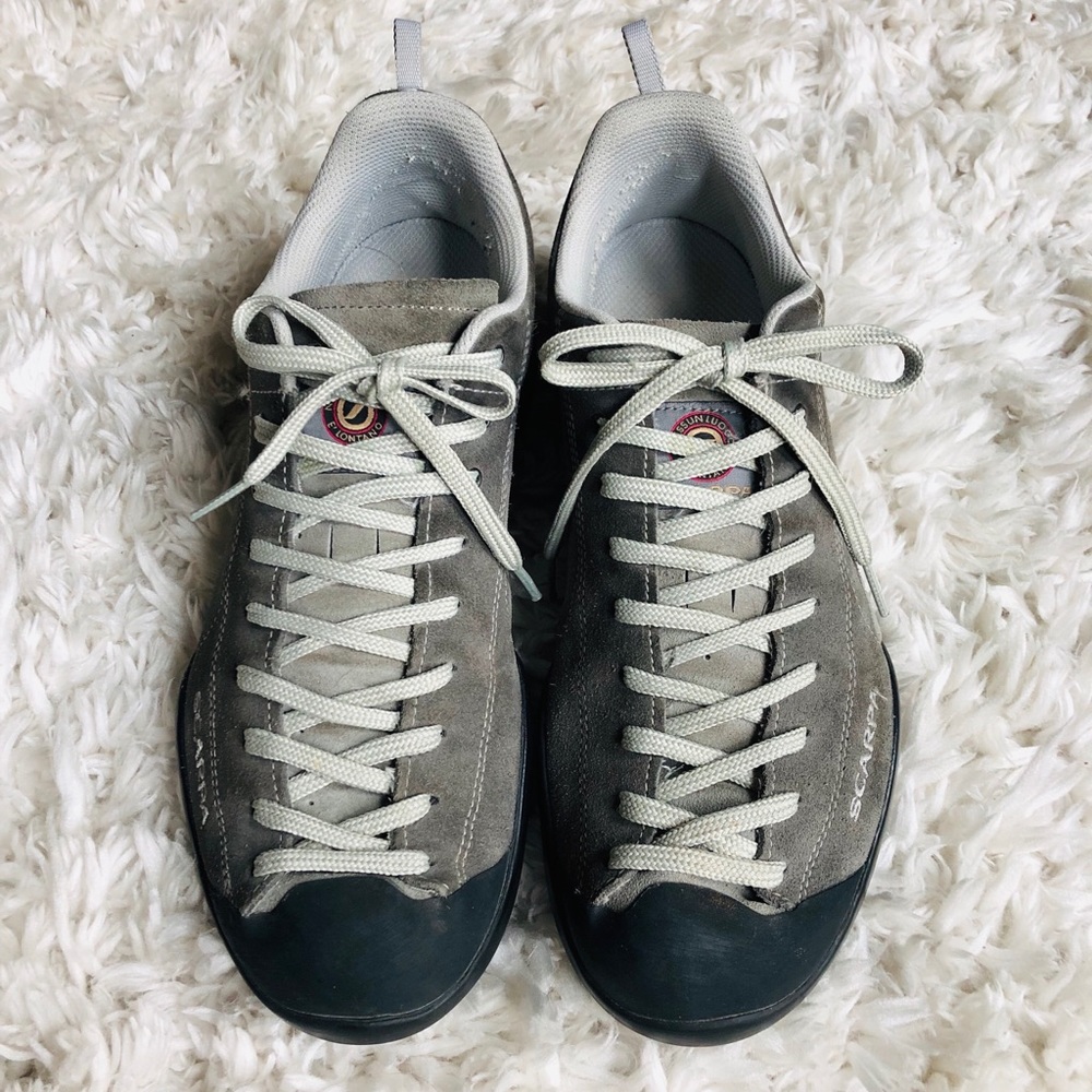 Scarpa mojito climbing shoe